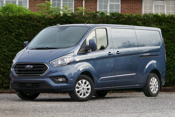 Ford Transit Custom 300 L2 Limited 136PS Automatic